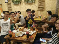 辛集烧烤加盟,学烧烤技术,开烧烤店多少钱疯狂烤翅加盟